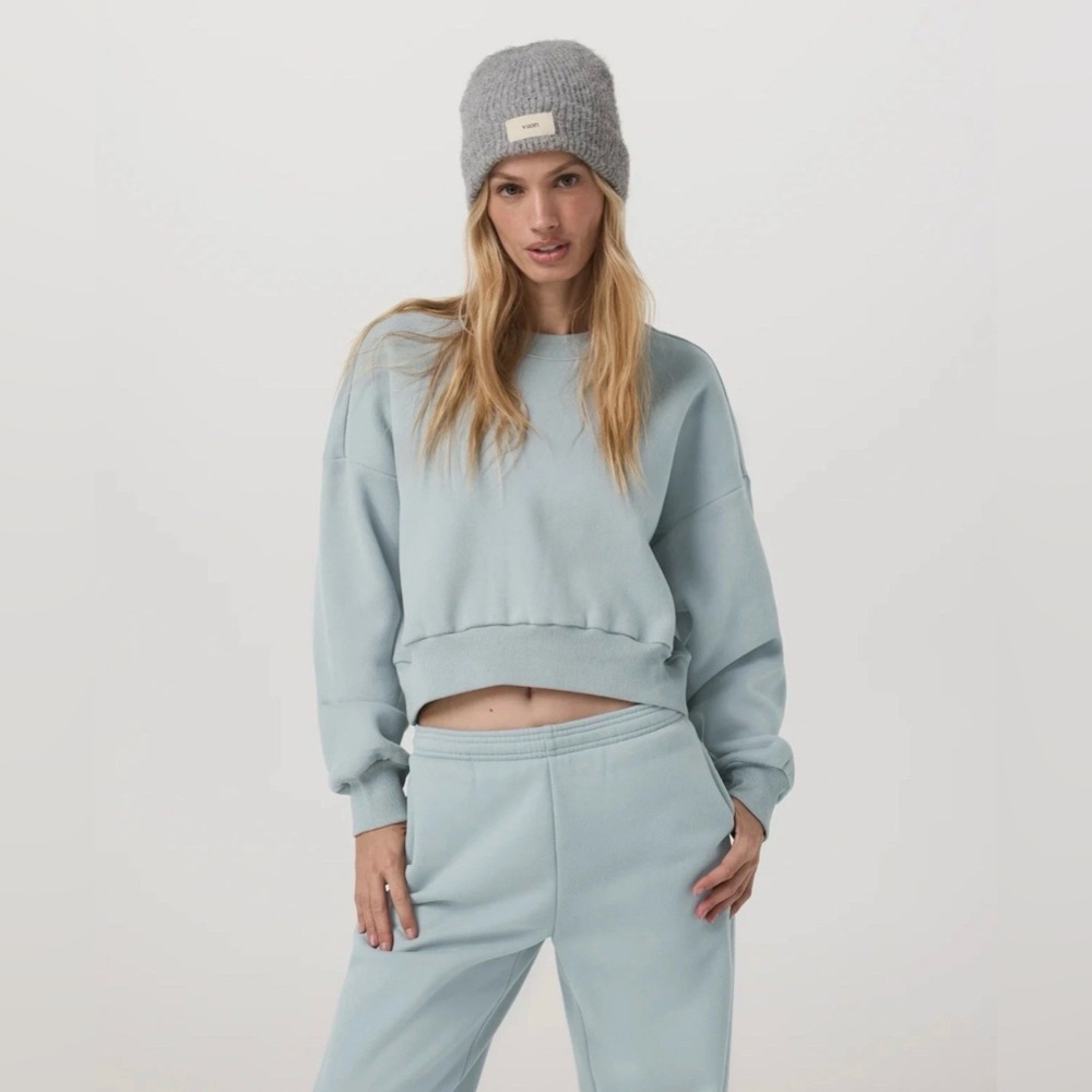 NWT Vuori Restore Mini Crew Blue Haze S